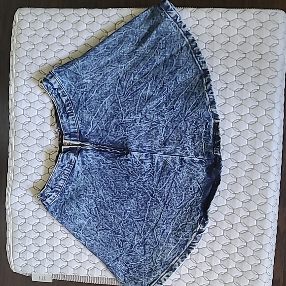 Jody Blue Denim mini skirt ๐ size M - Picture 4 of 11